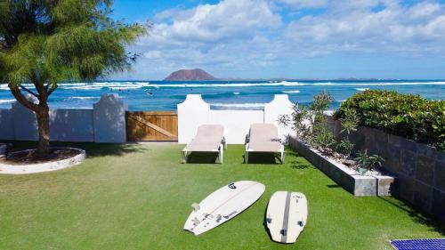 Dalia house, frontbeach, piscina, Corralejo