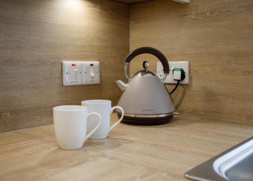 Taigh Oisean 4 Birnam Place Pitlochryにあるコーヒーまたはお茶