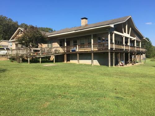 Photo de la galerie de l'établissement cozy, quiet, rural hideaway close to everything2, à Jacksonville