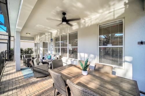 Getaway Cove Villa photo 13