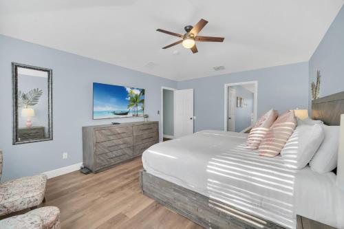 Getaway Cove Villa photo 40
