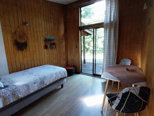 Postel nebo postele na pokoji v ubytování Rincón de los Cerezos