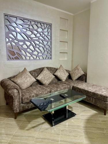 Posezení v ubytování El Andalous Sea View Apartment Sahl Hasheesh