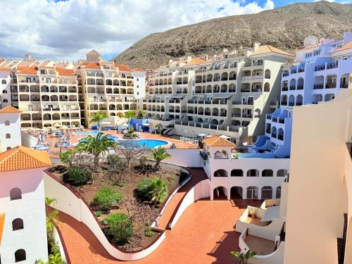 Luxury 3 bedroom apartment Dinastia in Los Cristianos