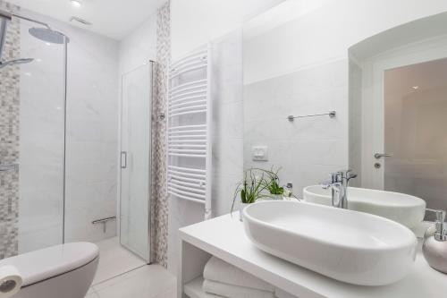 Apartments with parking space Opatija - 23879