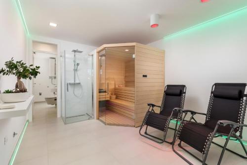 Apartments with parking space Opatija - 23879