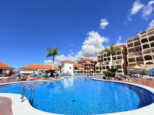 Luxury 3 bedroom apartment Dinastia in Los Cristianos