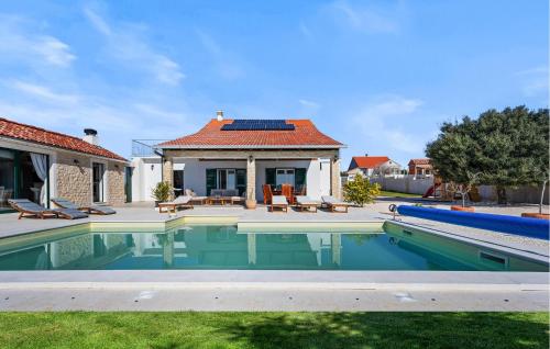 Lovely Home In Krkovic