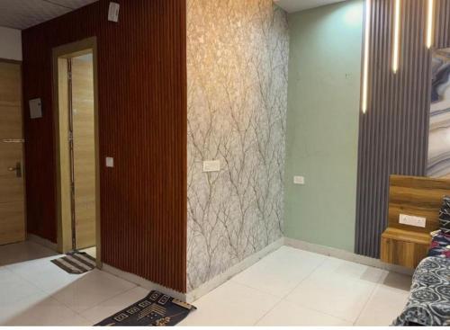 Postel nebo postele na pokoji v ubytování studio apartment