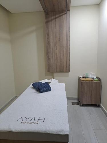 Postel nebo postele na pokoji v ubytování Haya Hotel And Spa