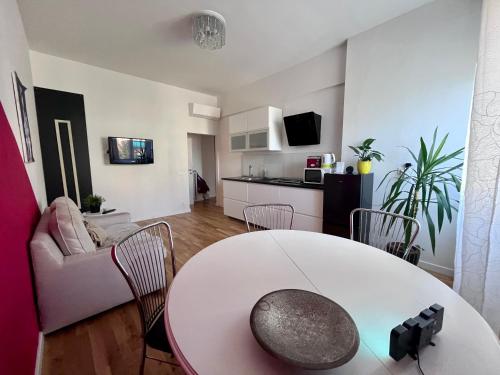 Kuchyň nebo kuchyňský kout v ubytování Solely elegante Trilocale vicino Firenze