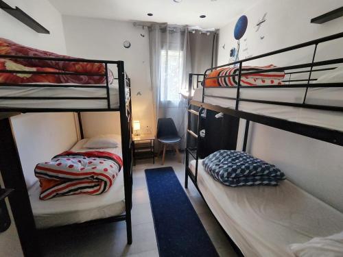 Apt 9 personnes garage, Wi-Fi, tram, parking, climatisation, jeux