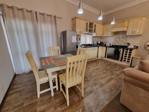 Kuchyň nebo kuchyňský kout v ubytování Besterfield Villa