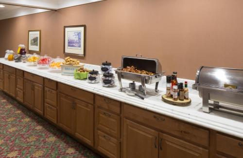 Campbell Inn Hotel Image