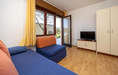 Three-Bedroom Apartment In Trogir