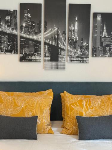 Ruang duduk di Spacious apartment Matej near the sea