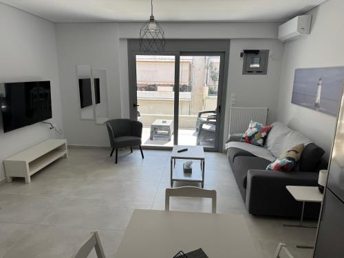 Central Apartment with private parking
