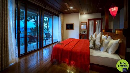 Cama o camas de una habitación en SpiceTree Munnar