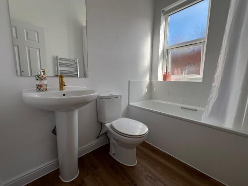 Liverpool Coco House - 3 Bedrooms photo 38