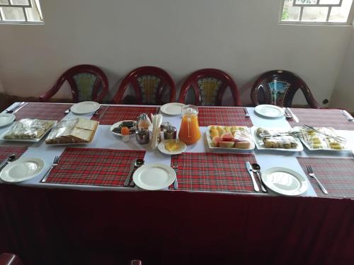 Makanan di atau berdekatan hotel