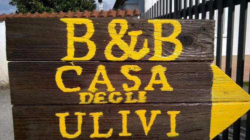 a sign that says bvlc csa death virus at B&B Casa degli Ulivi in Nettuno