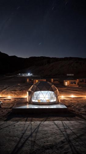 Wadi Rum party luxury camp