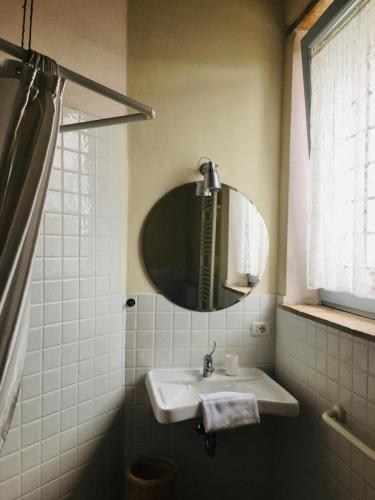 Koupelna v ubytování CasaLeMonache appartamenti in casale in Umbria