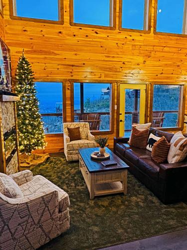 Million Dollar Views with Hot Tub and Pool Near Dollywood photo 29