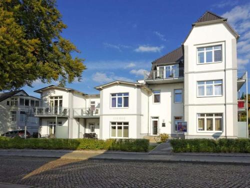Gallery image of Villa Marin Apartment 1 in Zinnowitz