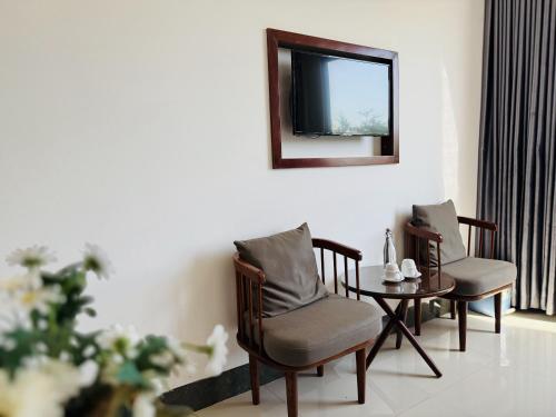 Posezení v ubytování Khách Sạn Ninh Chữ