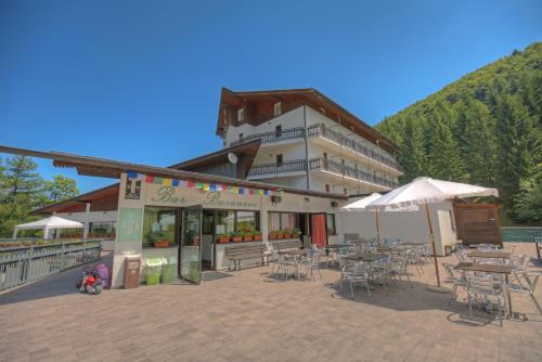 Galería fotográfica de Sport & Family Hotel Bucaneve en Brentonico