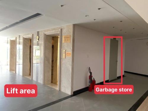 a room with a lift area and a garbage store at Luxury SeaView Apartment in 5 star Resort, An Bàng - Hội An in Dien Ban
