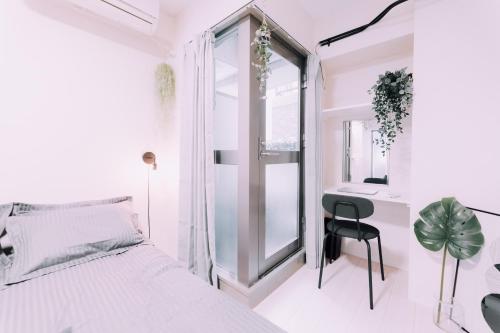 Minimalist Loft 5 Namba Compact Studio and Gym MA503