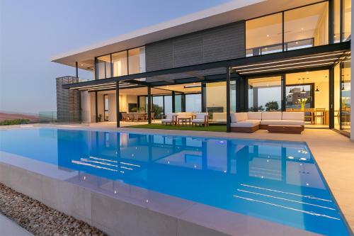 Бассейн в La Villa at Pezula или поблизости