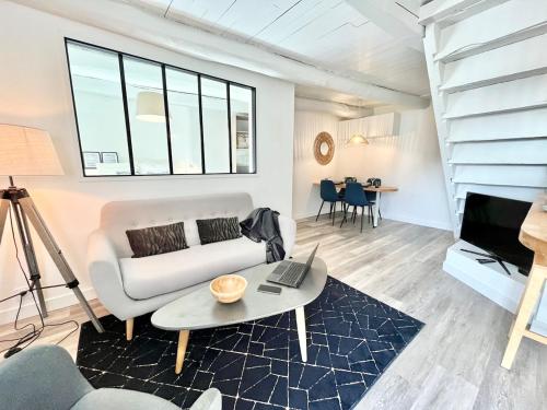Imagen de la galería de Gîte Appartement-Ocean moderne dans longère avec extérieur, en Plouhinec