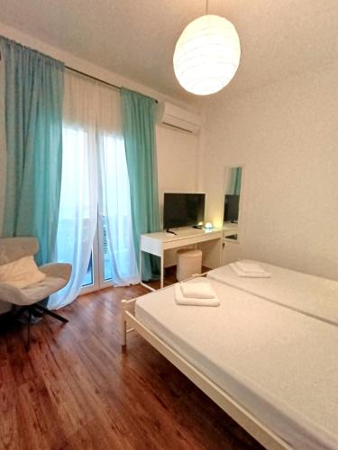 Apartment next to the sea