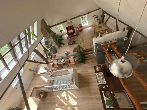 an overhead view of a living room in a house at Onder de lindebomen in Empe