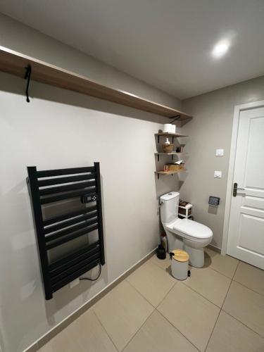 Photo de la galerie de l'établissement Logement pour les 24h du Mans, à Changé