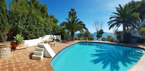 Paradise Garden Sea-View Finca Local Style