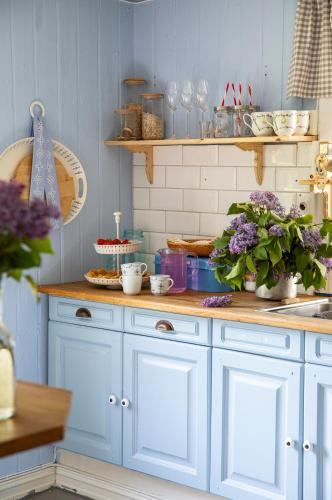 Una cocina o cocineta en Sjelfulle Utsikten