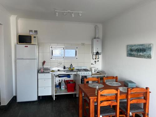 Η κουζίνα ή μικρή κουζίνα στο PARANA EDIFICIO CENTURIA Departamento