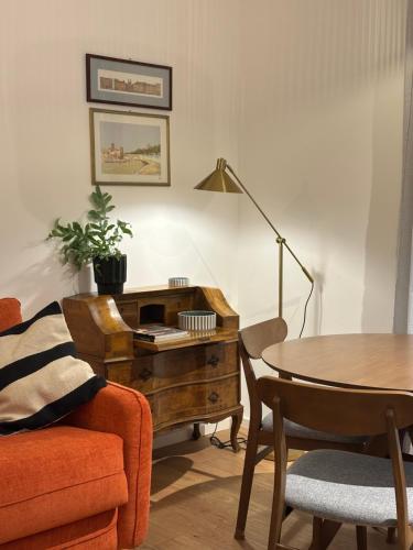 Area soggiorno di Cereate Suites