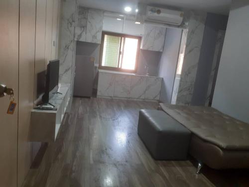 Η κουζίνα ή μικρή κουζίνα στο ChoChun Apartment