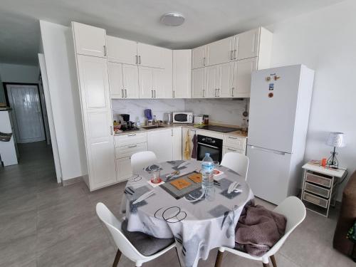 Η κουζίνα ή μικρή κουζίνα στο Callao Salvaje