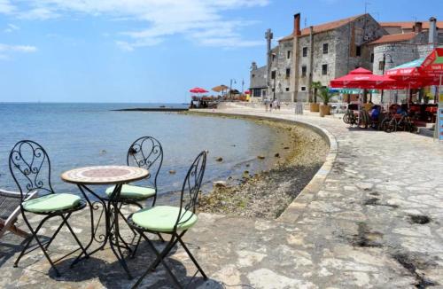 Charming apartment in Umag with balcony
