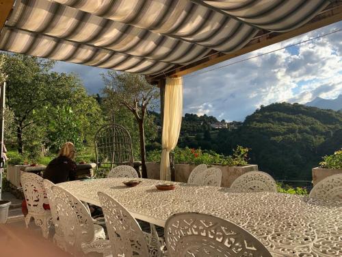 Fotografie z fotogalerie ubytování La Casa sulla collina del Castello v destinaci Breno
