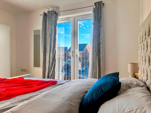 Postel nebo postele na pokoji v ubytování 2Bedroom Gem at Golborne, Warrington with Free Parking - Contractor Friendly