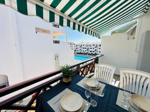 Victoria court 2 Los Cristianos