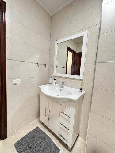 Victoria court 2 Los Cristianos