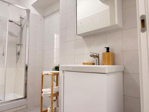 Un baño de Loft Panoramico a due passi dalla stazione